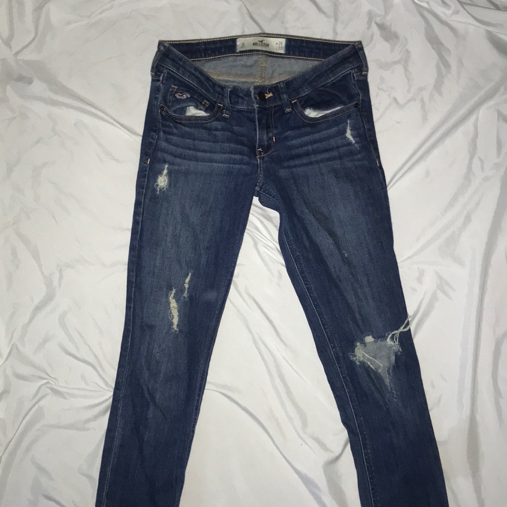 Women’s Ripped Hollister Jeans